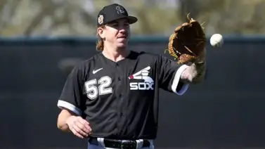 MLB: Mike Clevinger se reporta a los Spring Training en medio de sus acusaciones de violencia doméstica MLB: Mike Clevinger se reporta a los Spring Training en medio de sus acusaciones de violencia doméstica