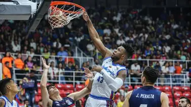 Néstor Colmenares: "Cuando te pones esta camiseta todo es diferente" Néstor Colmenares: "Cuando te pones esta camiseta todo es diferente"