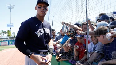 Nuevo reglamento de la MLB permitiría robar más bases a Aaron Judge en 2023