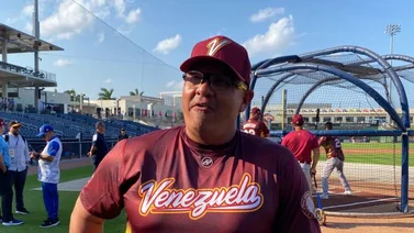 Clásico Mundial de Béisbol: Omar López contento con la química que tiene el equipo