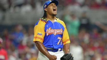 Clásico Mundial de Beisbol: Luis García impone récord con su majestuosa actuación ante Dominicana