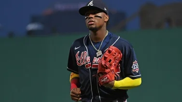MLB: ¿Podría Ronald Acuña Jr. jugar más en el jardín central para los Bravos?
