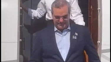 Clásico Mundial de Beisbol: Presidente de Dominicana alborota las redes con su "madero"