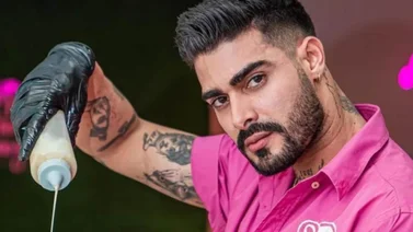 ¡Ufff! El venezolano que trabaja como 'mesero sinvergüenza' en Colombia lo contó todo