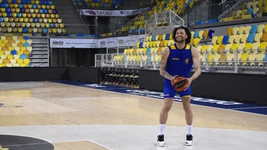 ¿Cuándo pudiera debutar Michael Carrera en la Liga ACB de España?