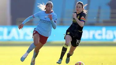 Deyna Castellanos marca con el Manchester City, pero no evita su derrota Deyna Castellanos marca con el Manchester City, pero no evita su derrota