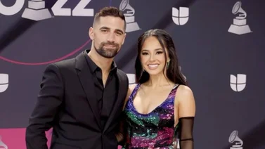 Así es el rollo: Becky G y Sebastián Lletget, Montaner, Alejandro Fernández y Marc Anthony y Nadia Ferreira