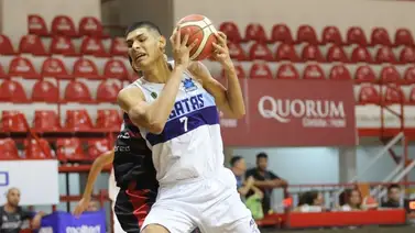 La "Vinotinto de las alturas" celebra el "gigante de 2.18 metros" ya debutó en Argentina La "Vinotinto de las alturas" celebra el "gigante de 2.18 metros" ya debutó en Argentina