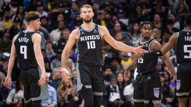 NBA: Los Kings clasifican a playoff tras 17 años de espera y se apuntan para la pelea del título