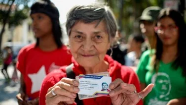 ¡Abuelos a preparar su cartera! Anuncian pago de pensión del mes de abril a través del Sistema Patria
