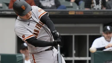 MLB: Wilmer Flores castiga a su compatriota José Ruiz y consigue su primer jonrón (+VIDEO)
