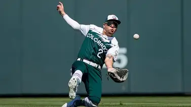 MLB: Yonathan Daza salva a los Rockies con esta enorme atrapada (+VIDEO) MLB: Yonathan Daza salva a los Rockies con esta enorme atrapada (+VIDEO)