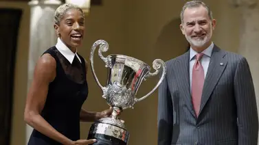 Yulimar Rojas es premiada por los Reyes de España Yulimar Rojas es premiada por los Reyes de España