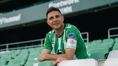 Joaquín Sánchez anuncia su retiro como jugador profesional con el Real Betis Joaquín Sánchez anuncia su retiro como jugador profesional con el Real Betis