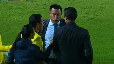 ¡Imperdible! Mira el fuerte altercado entre César Farías y Fernando Gago (+Video) ¡Imperdible! Mira el fuerte altercado entre César Farías y Fernando Gago (+Video)