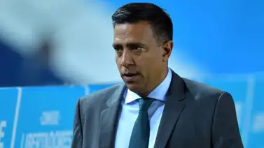 César Farías acerca de su choque con Fernando Gago: "La adrenalina está a full, cosas normales del fútbol" César Farías acerca de su choque con Fernando Gago: "La adrenalina está a full, cosas normales del fútbol"