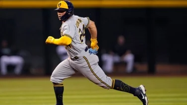 MLB: William Contreras conecta su primer vuelacerca de la temporada (+Video)