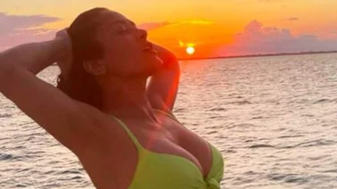 ¡Wowww! Salma Hayek impacta con su sexy figura a sus 56 años