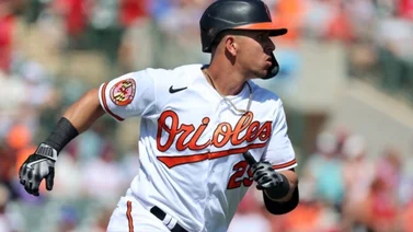 El mexicano Ramón Urías guía a los Orioles con noche perfecta (+VIDEO)