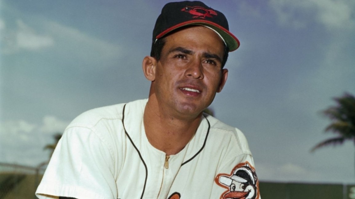 MLB Venezuela - #UnDíaComoHoy en 1956, Luis Aparicio debuta en Las Mayores.  Hoy en día el único venezolano en el Salón de la Fama de Cooperstown.  #MLBVenezuela 🇻🇪💯