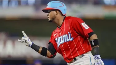 MLB: Luis Arráez activa su "Regadera" para empapar a los Cachorros