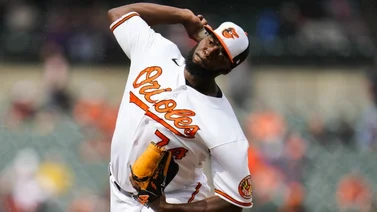 MLB: El dominicano Félix Bautista gana el premio Relevista del Mes en Liga Americana