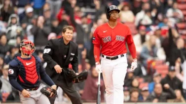 MLB: Rafael Devers pega su jonrón 150 y se mete en una selecta lista