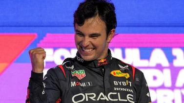 El mexicano "Checo" Pérez se adueña de la pole en Miami