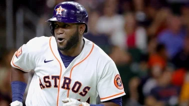 ¡TABLAZO! Yordan Álvarez conecta jonrón y supera marca histórica en la MLB