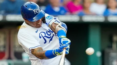 MLB: Salvador Pérez anda intratable y se da festín ante Medias Blancas (+Video)