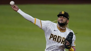 ¡BRAZALETE! Fernando Tatis Jr. fusiló a Carlos Correa en el home (+VIDEO)