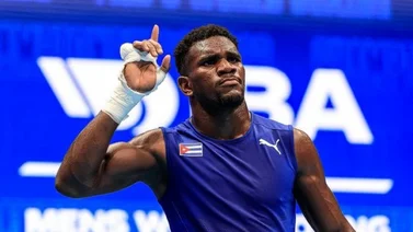 Boxeador cubano abandona la delegación después de ganar miles de dólares en el Mundial de Boxeo 2023