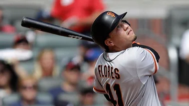Wilmer Flores conecta par de hits en triunfo de Gigantes (+Video)