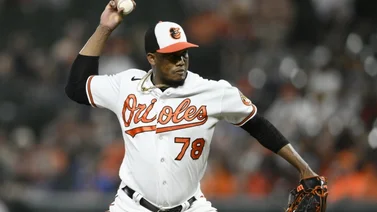 Yennier Cano impone nueva marca en la historia de las Grandes Ligas para un cubano