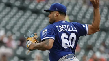 MLB: Este lanzador venezolano es llamado nuevamente al equipo grande de los Reales de Kansas City
