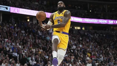 NBA: Mira la jugada de LeBron James que se viralizó en redes sociales (+Video)