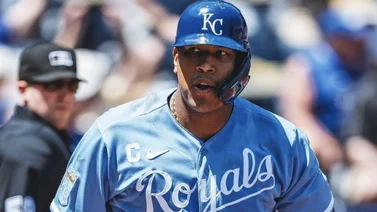 El Capitán: Salvador Pérez conecta su jonrón número 10 de la temporada (+VIDEOS)
