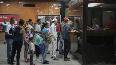 Metro de Caracas versiona sus normas para las personas con discapacidad auditiva