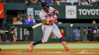 ¡Impresionantes! Ronald Acuña Jr. muestra sus ganchos con la bandera de Venezuela incluída (+VIDEO)