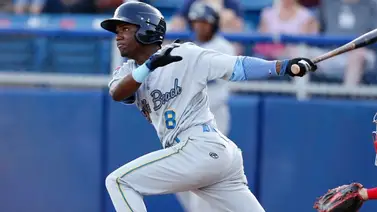 ¡Uno más! Andruw Monasterio recibió el llamado de Cerveceros de Milwaukee ¡Uno más! Andruw Monasterio recibió el llamado de Cerveceros de Milwaukee