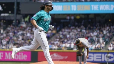 MLB: Eugenio Suárez sigue en "modo grúa" con los Marineros de Seattle (+Estadísticas)