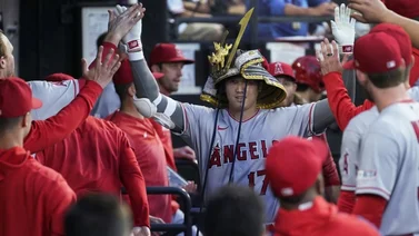 MLB: ¡IMPARABLE! Shohei Ohtani conectó un largo jonrón que dejó impresionados a sus compañeros (+VIDEO)