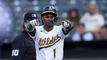 Este es Esteury Ruiz, el novato dominicano que puede romper un récord de bases robadas