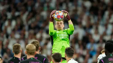 Champions League: Andriy Lunin ya está con el Real Madrid en Londres (+Video) Champions League: Andriy Lunin ya está con el Real Madrid en Londres (+Video)
