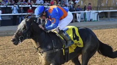 Ángel Castillo logra batacazo y está más cerca de cifra histórica en Estados Unidos Ángel Castillo logra batacazo y está más cerca de cifra histórica en Estados Unidos