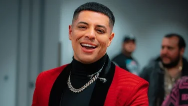¡Agárrenlo! Así fue la matada que se echó Eduin Caz durante un concierto (+Video)