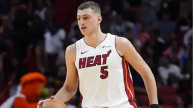 NBA: ¿El próximo Jokic? Estos fueron los números de Nikola Jovic con Miami Heat en esta temporada NBA: ¿El próximo Jokic? Estos fueron los números de Nikola Jovic con Miami Heat en esta temporada