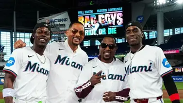Will Smith y Martin Lawrence sorprenden en el terreno de juego a los Marlins Will Smith y Martin Lawrence sorprenden en el terreno de juego a los Marlins