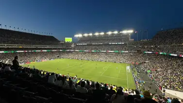 ¡Locales otra vez! Aficionados de México llenan el estadio para amistoso contra Brasil ¡Locales otra vez! Aficionados de México llenan el estadio para amistoso contra Brasil