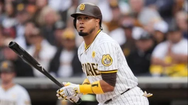 MLB: Luis Arráez se consagra como el mejor al lograr otro juego multihits este año (+Números)